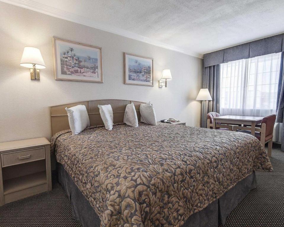Econo Lodge Van Horn Esterno foto